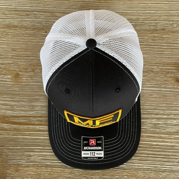 Massey Ferguson Vintage Patch Hat - Black & White Richardson 112 Trucker Cap - Picture 5 of 7